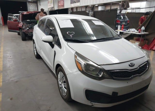 2013 KIA Rio