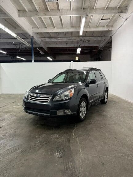 2012 SUBARU Outback