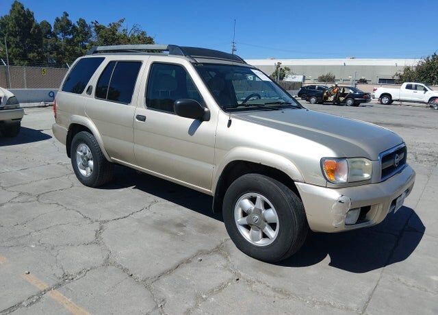 2002 NISSAN Pathfinder
