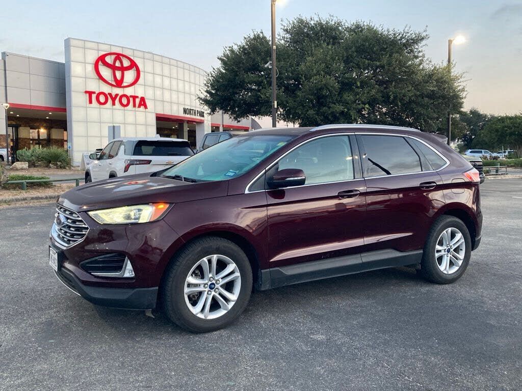 2020 FORD Edge