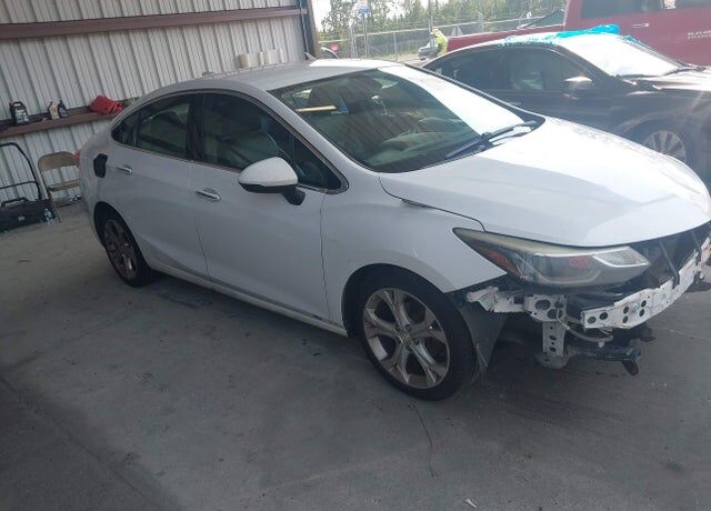 2017 CHEVROLET Cruze