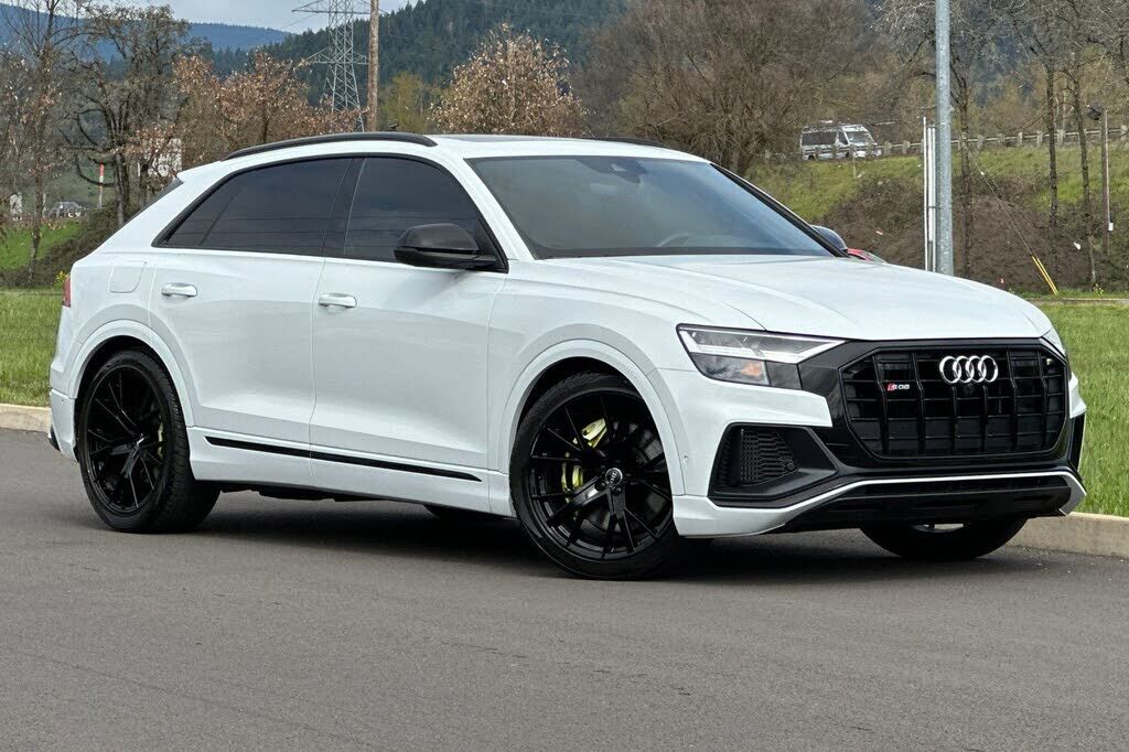 2021 AUDI SQ8