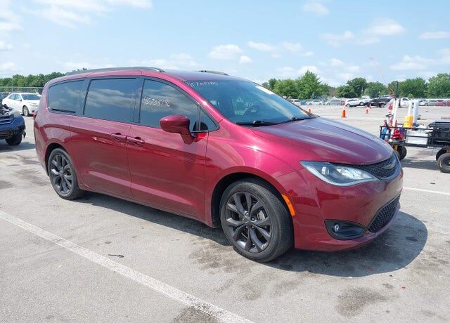 2019 CHRYSLER Pacifica