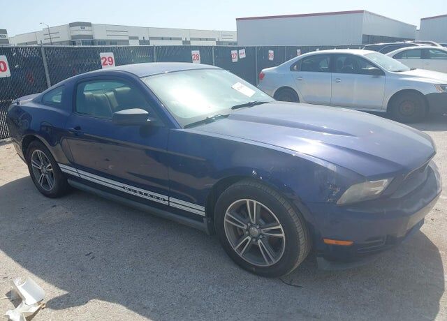 2010 FORD Mustang