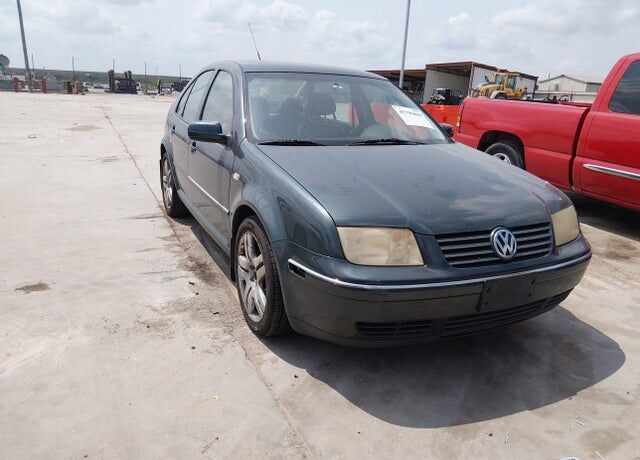 2004 VOLKSWAGEN Jetta