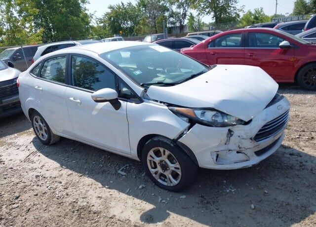 2016 FORD Fiesta
