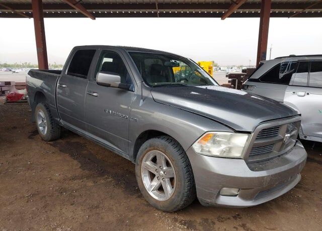 2011 DODGE Ram