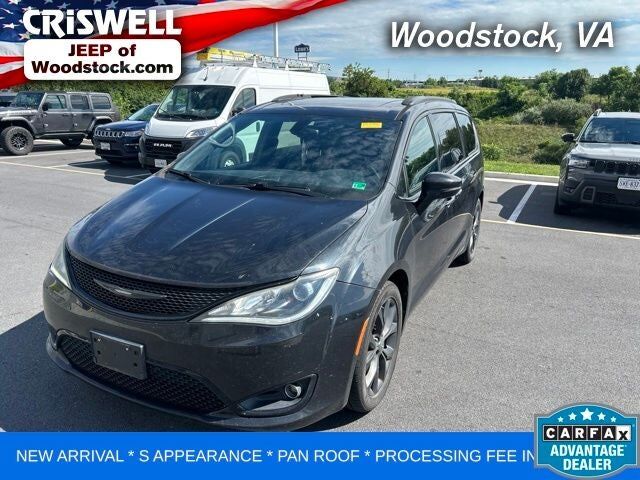 2019 CHRYSLER Pacifica
