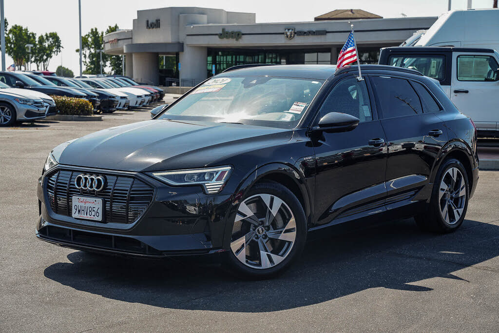 2021 AUDI e-tron