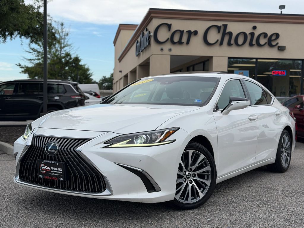 2019 LEXUS ES