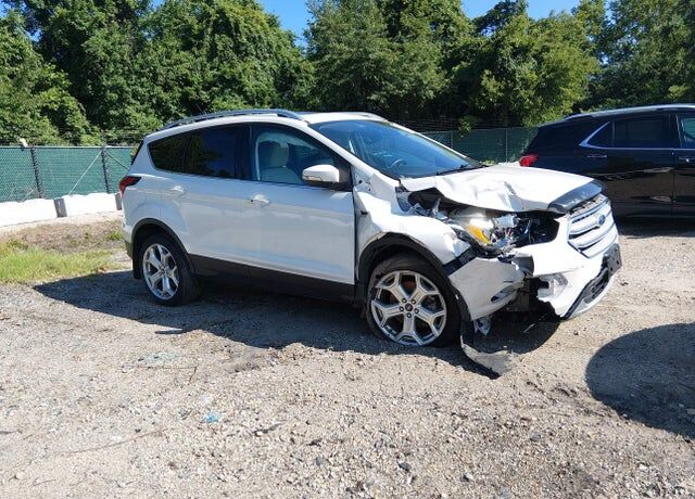 2019 FORD Escape