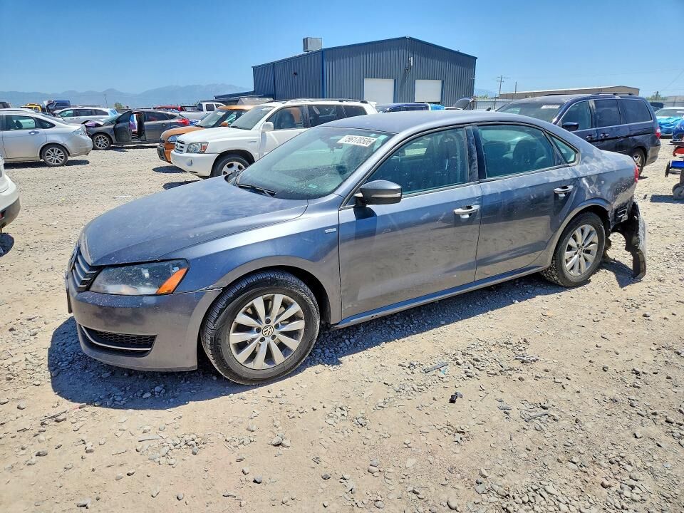 2014 VOLKSWAGEN Passat