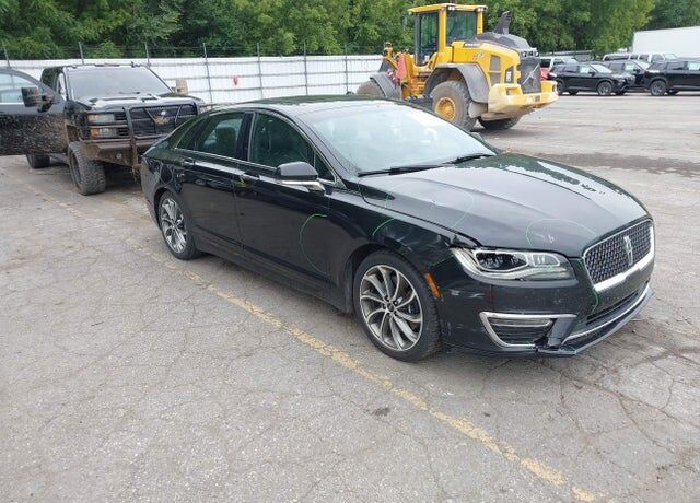 2017 LINCOLN MKZ