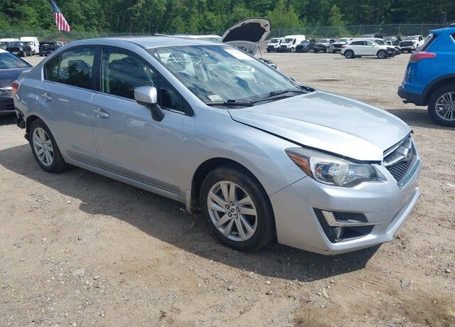 2016 SUBARU Impreza