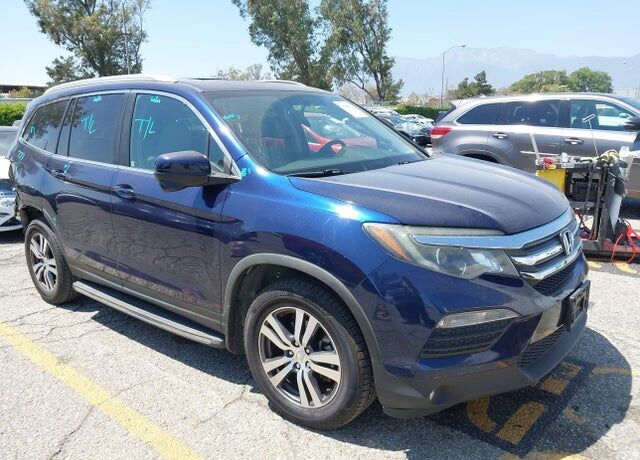 2016 HONDA Pilot