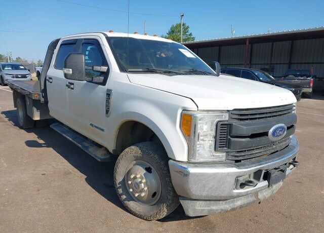 2017 FORD F-350