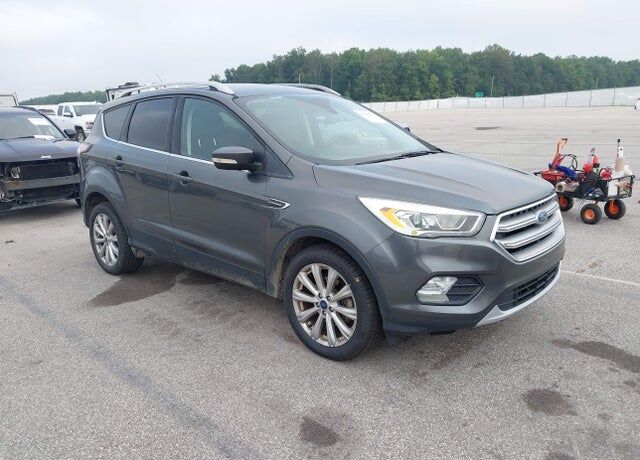 2017 FORD Escape