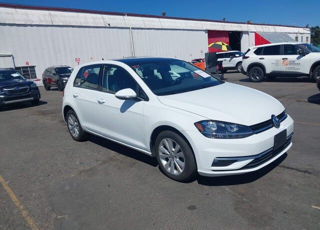 2018 VOLKSWAGEN Golf