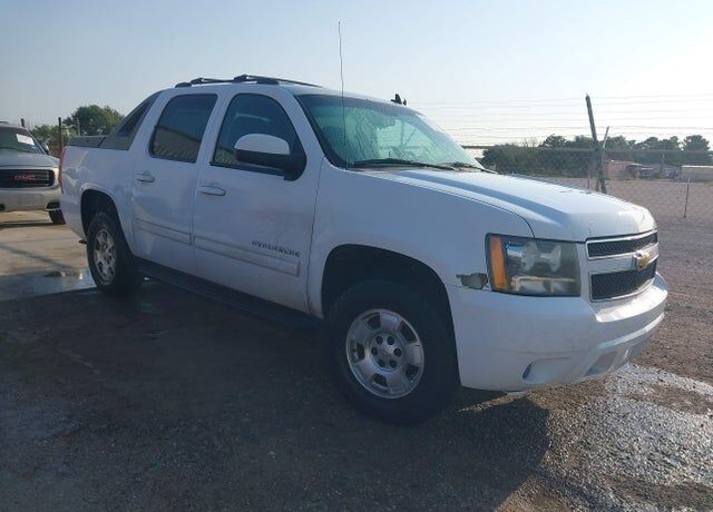 2011 CHEVROLET Avalanche