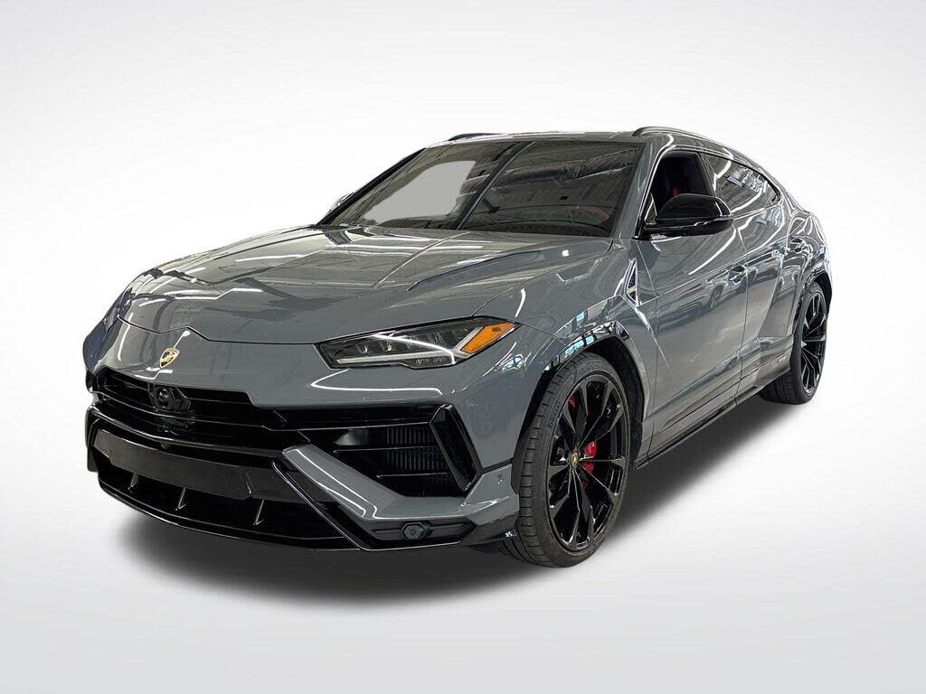 2024 LAMBORGHINI URUS