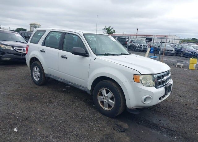 2010 FORD Escape