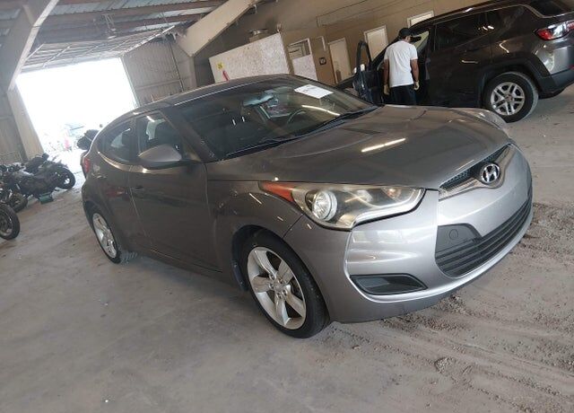 2014 HYUNDAI Veloster