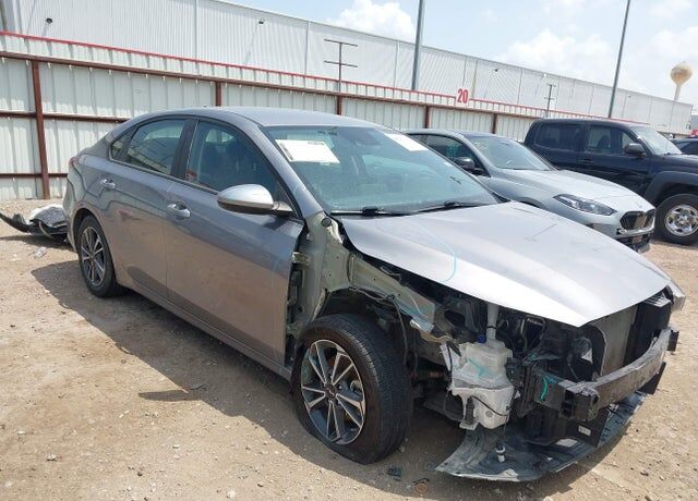2023 KIA Forte