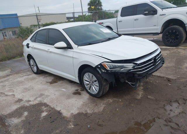 2019 VOLKSWAGEN Jetta