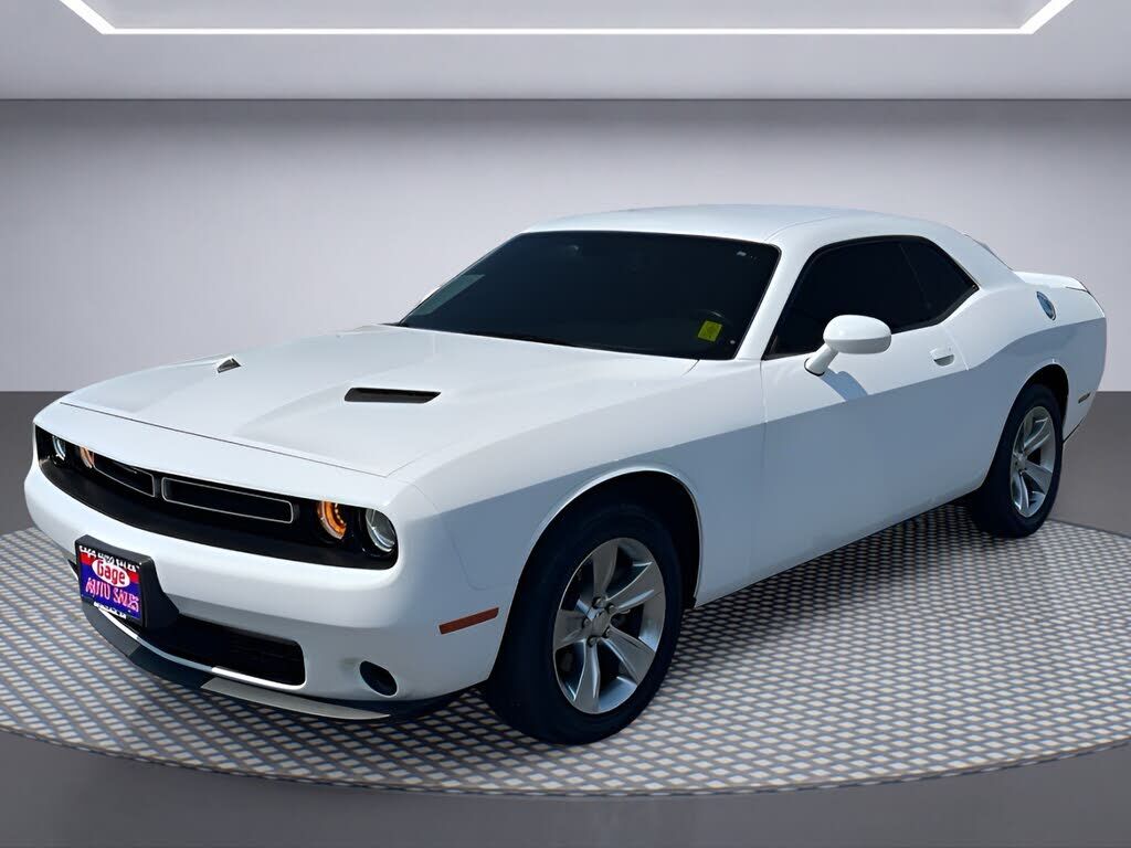 2021 DODGE Challenger