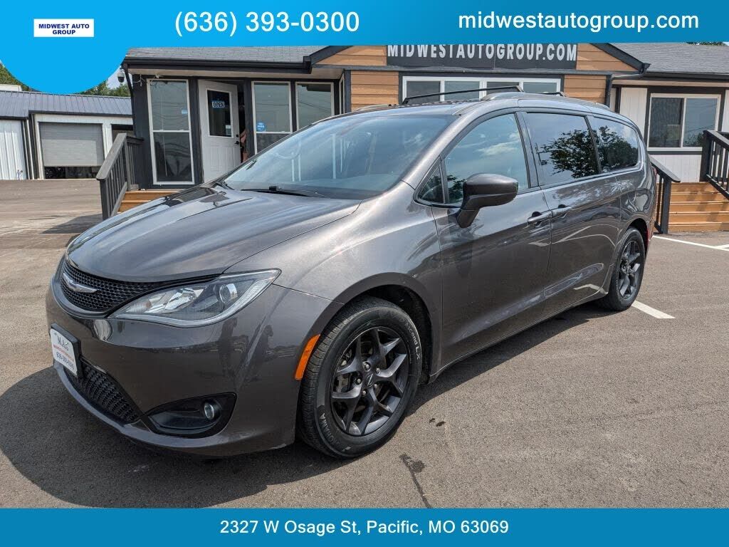 2018 CHRYSLER Pacifica