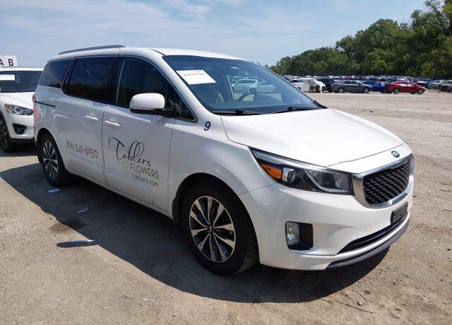 2015 KIA Sedona