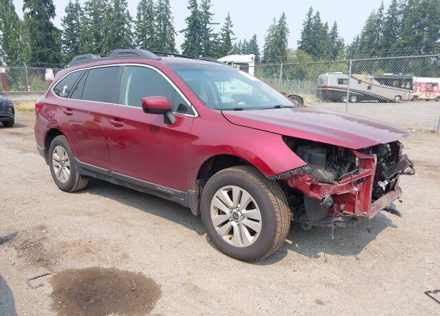2015 SUBARU Outback