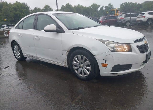 2011 CHEVROLET Cruze