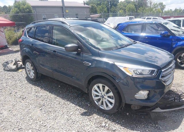 2019 FORD Escape