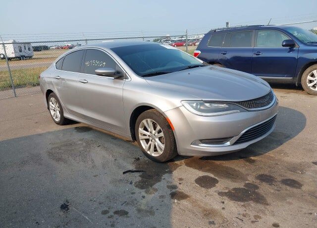 2015 CHRYSLER 200