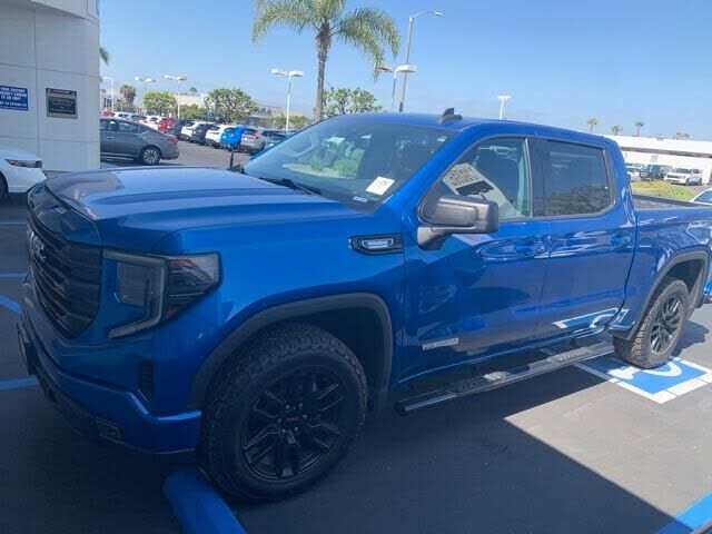2022 GMC Sierra