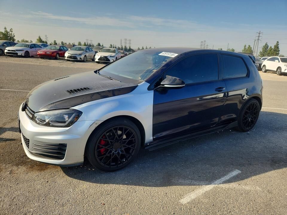 2016 VOLKSWAGEN Golf GTI