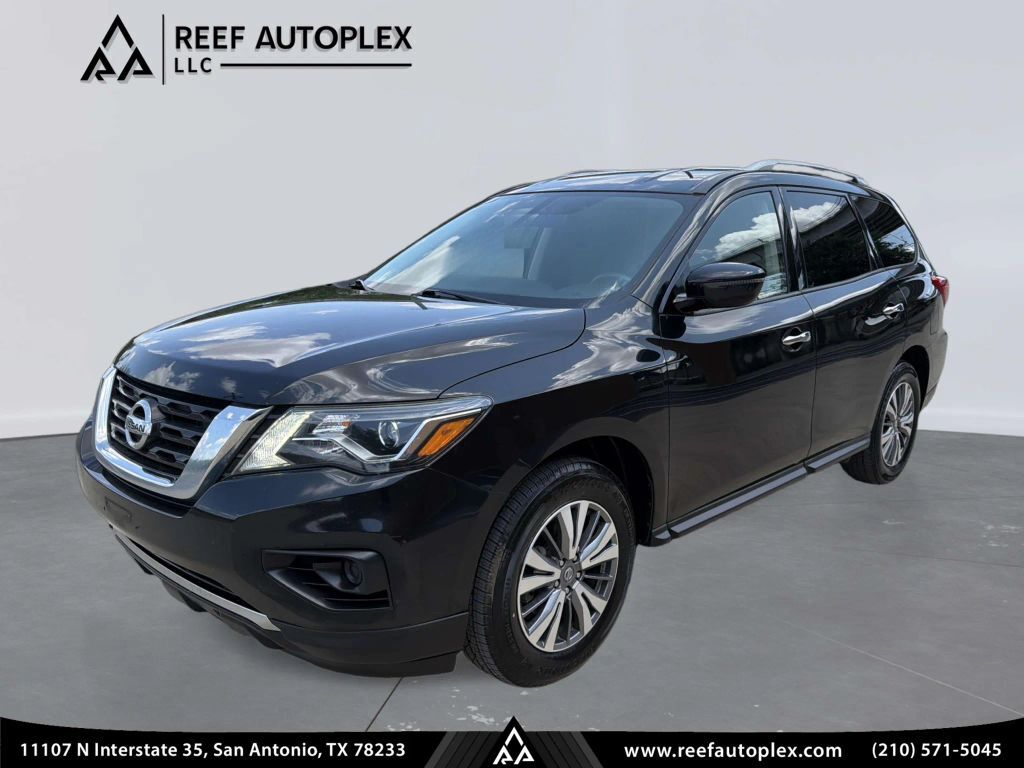 2020 NISSAN Pathfinder