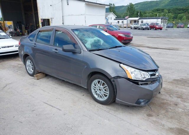 2011 FORD Focus
