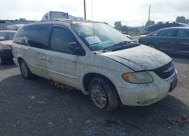 2001 CHRYSLER Town and Country