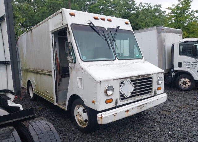 1995 GMC P Truck Forward