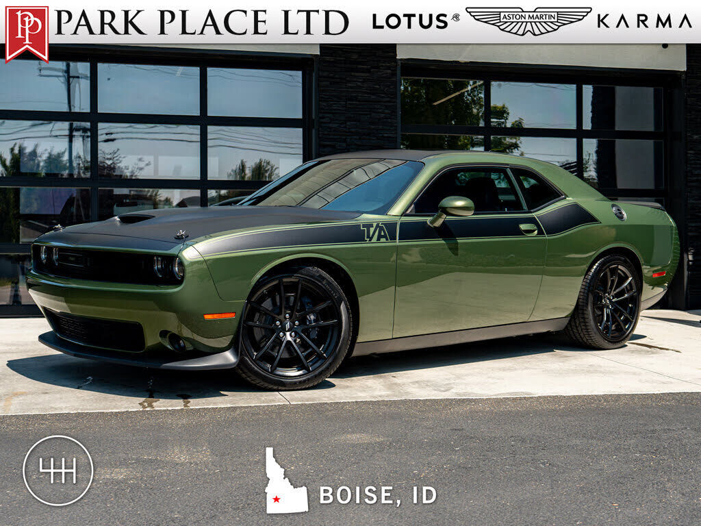 2022 DODGE Challenger