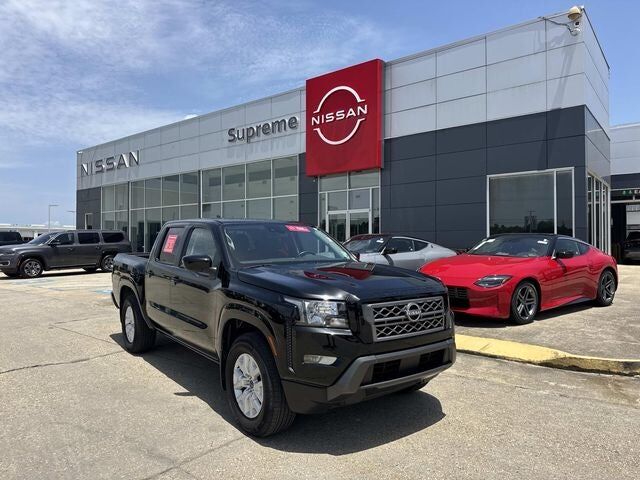 2024 NISSAN Frontier