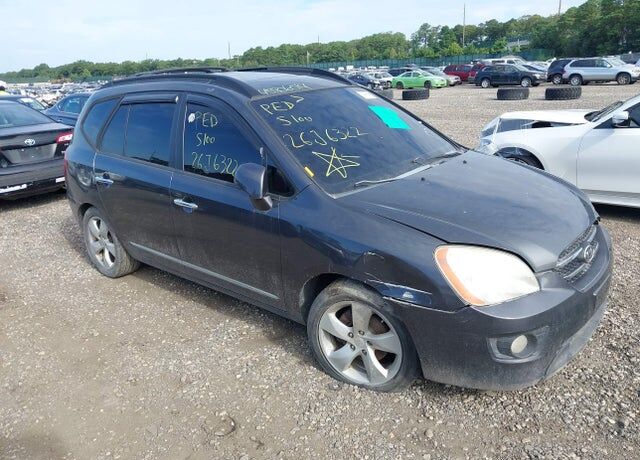 2008 KIA Rondo