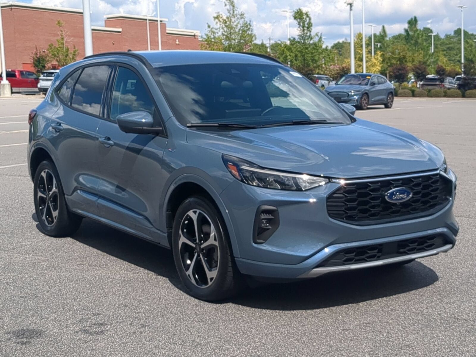2024 FORD Escape