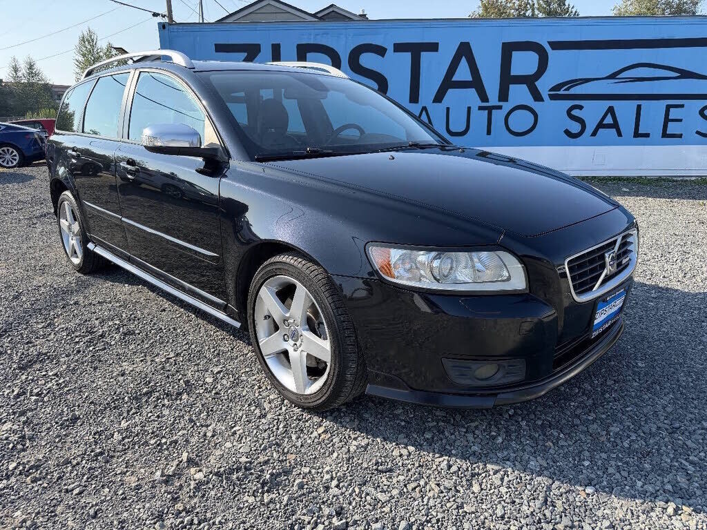 2010 VOLVO V50