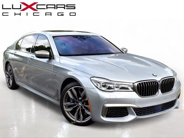 2018 BMW M7