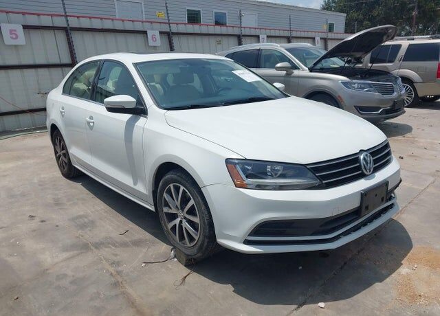 2017 VOLKSWAGEN Jetta
