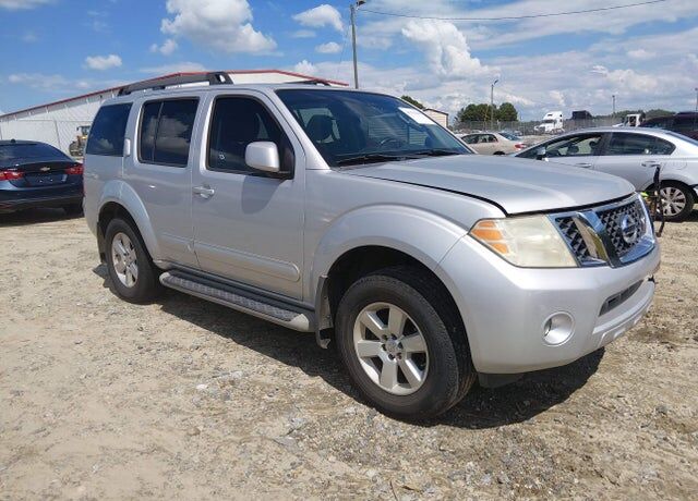 2012 NISSAN Pathfinder