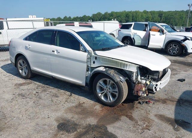 2017 FORD Taurus